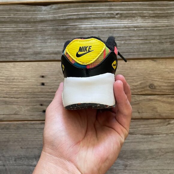 Toddler TD Nike Air Max 90 Latino Heritage Month - Familia Shoes Sneakers - Picture 7 of 8